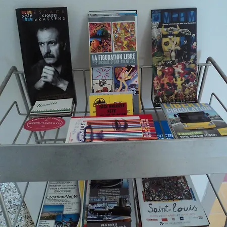 Venise Languedocienne Апартаменты *